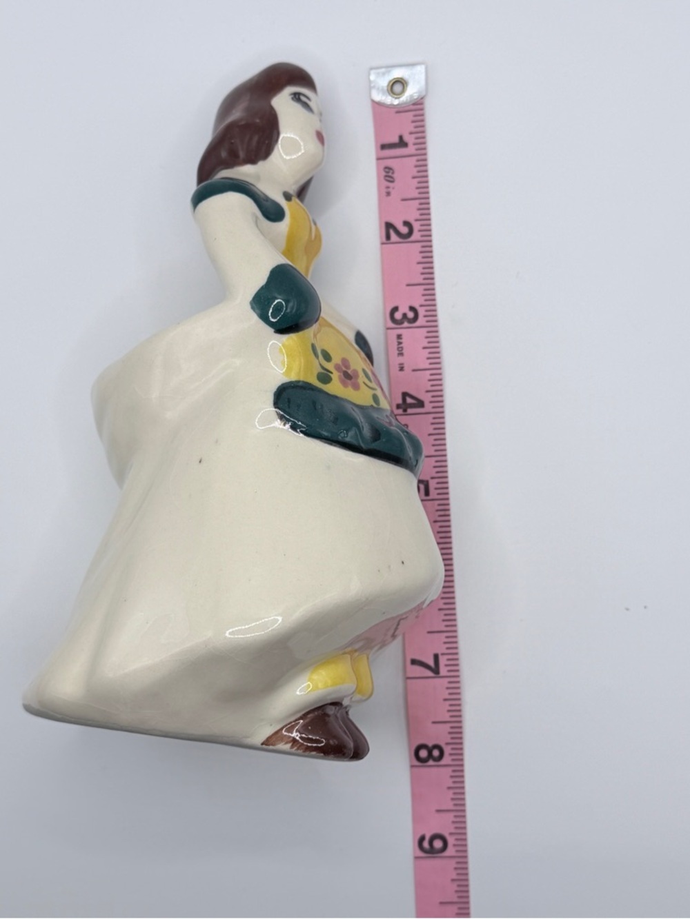 Vintage DeLee Art figural lady planters from the 1940s - Picture 8 of 11
